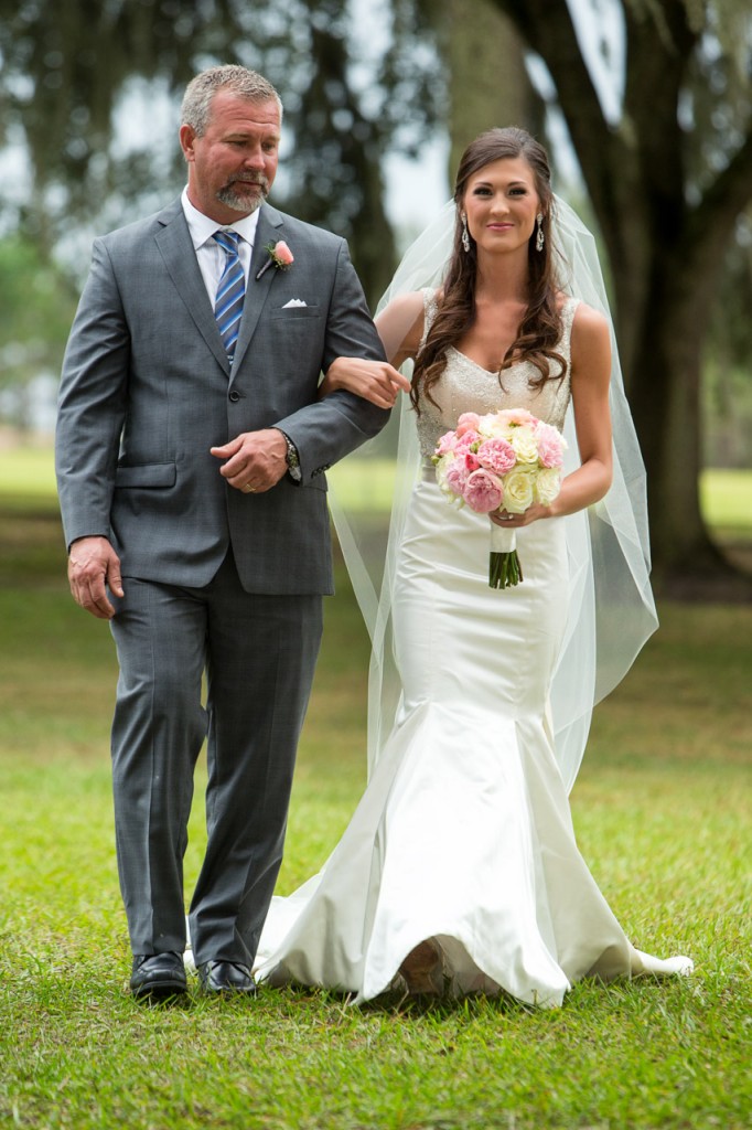 Gold, Ivory & Pink Southern Chic Lange Farm Wedding - Jeff Mason Photography (16)