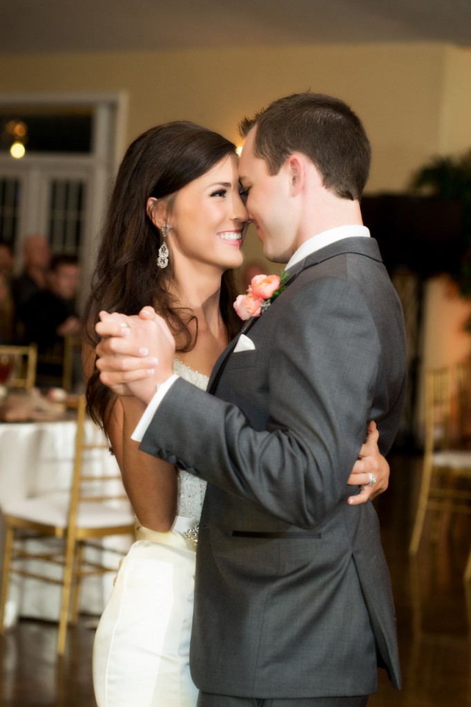 Gold, Ivory & Pink Southern Chic Lange Farm Wedding - Jeff Mason Photography (26)