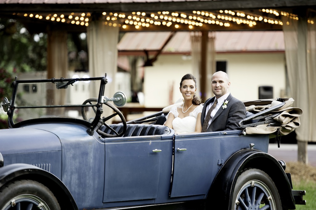 Rocking H Ranch Wedding - Green Rustic Wedding in Lakeland, FL - Tampa Bay Wedding Photographer Pink Lily Photo (20)