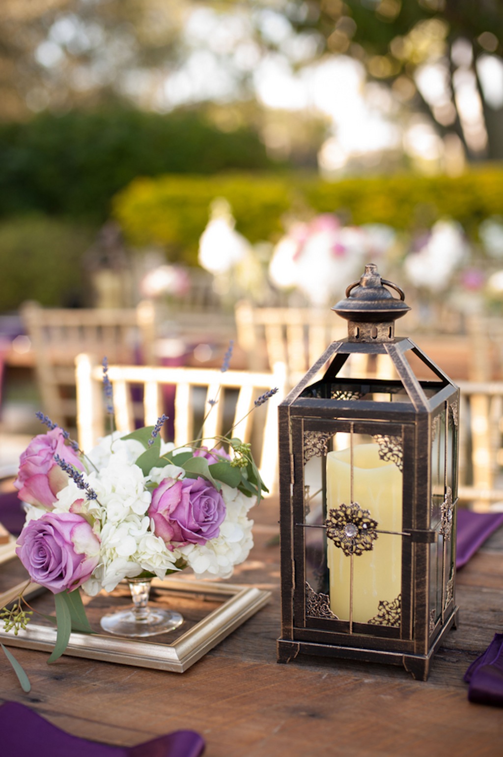 Purple, Ivory and Champagne Vintage Glam Wedding - Davis Islands Garden Club - Tampa Wedding Photographer Stephanie A. Smith Photography (25)