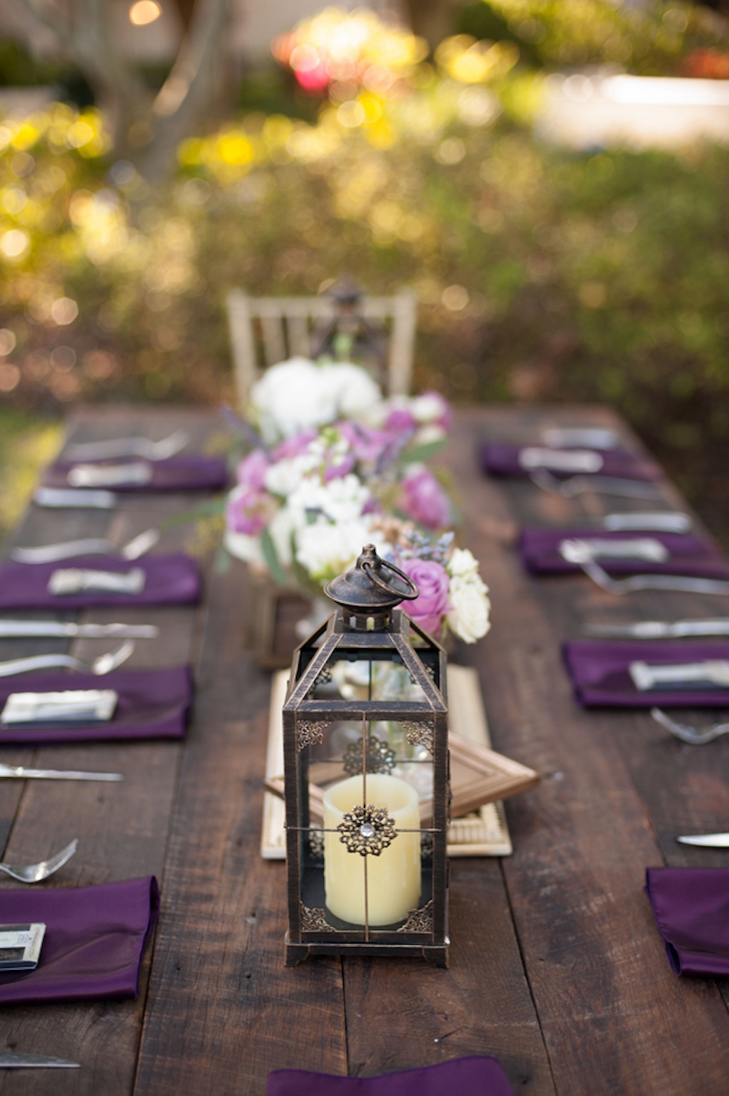 Purple, Ivory and Champagne Vintage Glam Wedding - Davis Islands Garden Club - Tampa Wedding Photographer Stephanie A. Smith Photography (27)