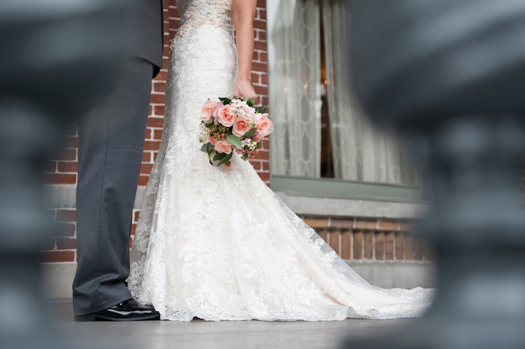 Davis Island Garden Club Wedding - Coral and Mint Green Natural Wedding - Tampa Wedding Photographer Sarah & Ben (16)