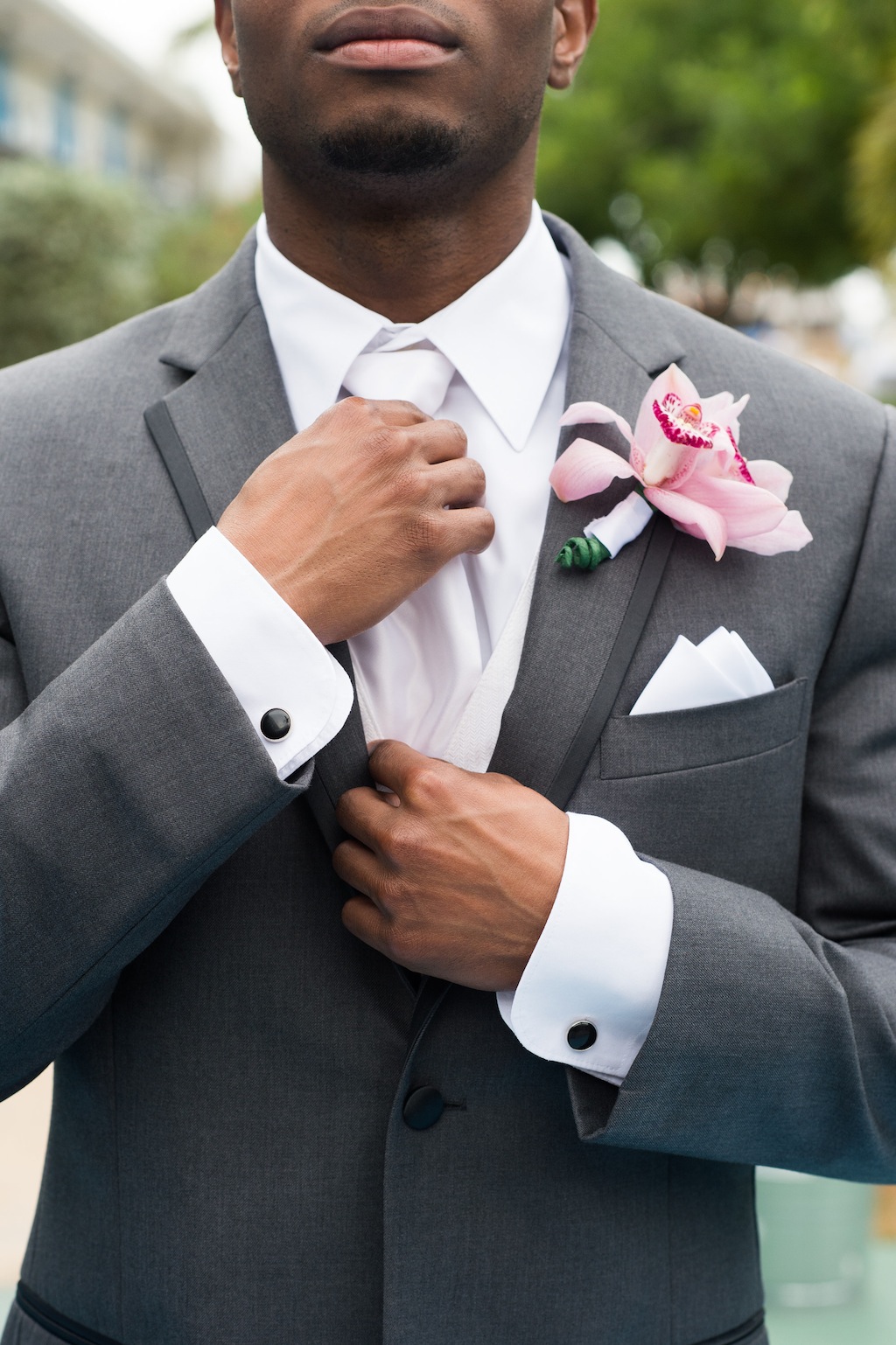 Post Card Inn Wedding St. Pete Beach - In True Colors Photography - Pink, Ivory and White Beachfront Nigerian Wedding (15)