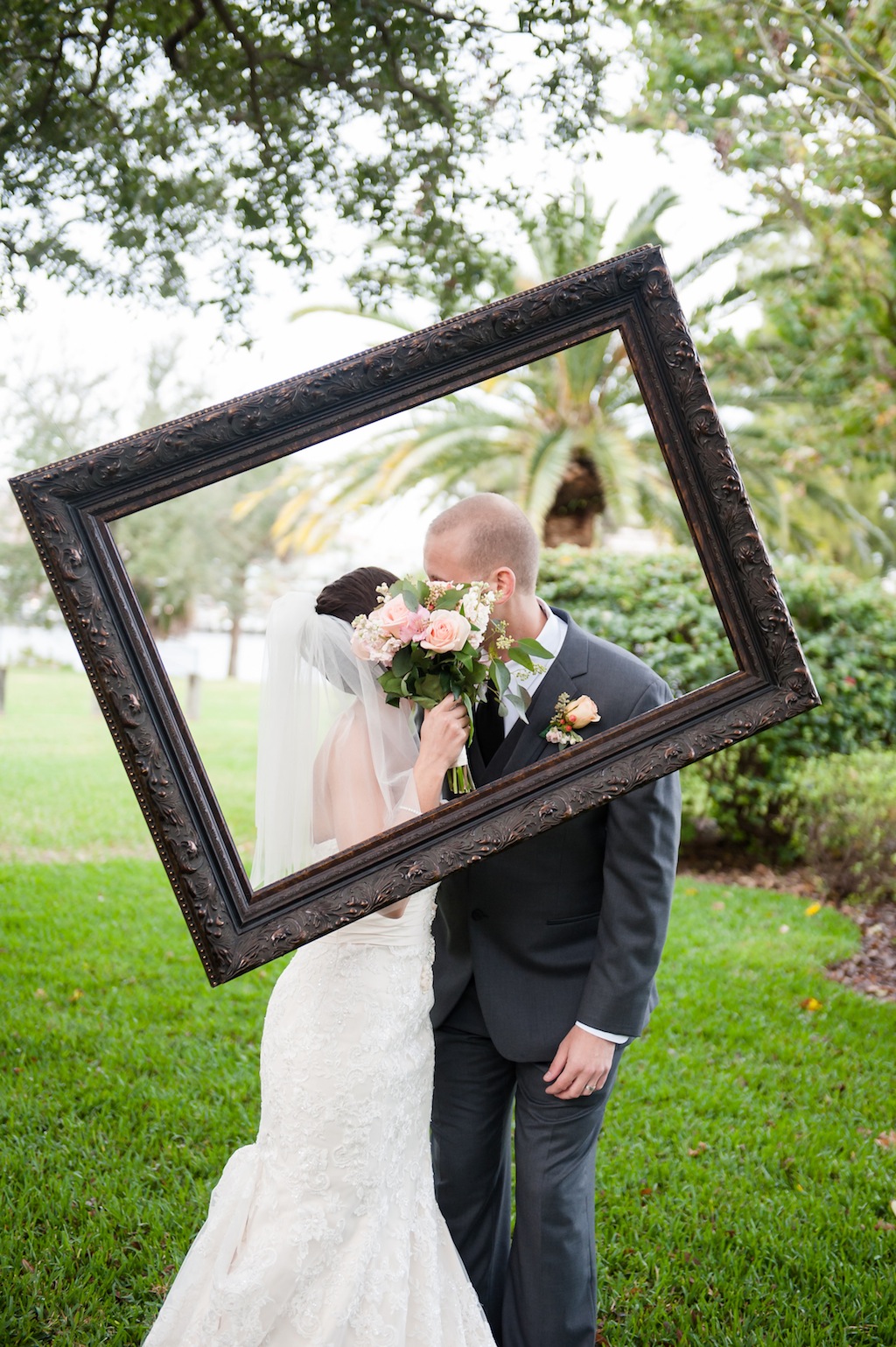 Davis Island Garden Club Wedding - Coral and Mint Green Natural Wedding - Tampa Wedding Photographer Sarah & Ben (29)