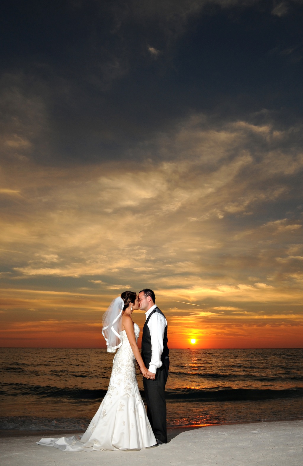 Wedding Venues in St Petersburg, FL - Tradewinds Resort - St. Pete Wedding Photographer Livingston Galleries (24)