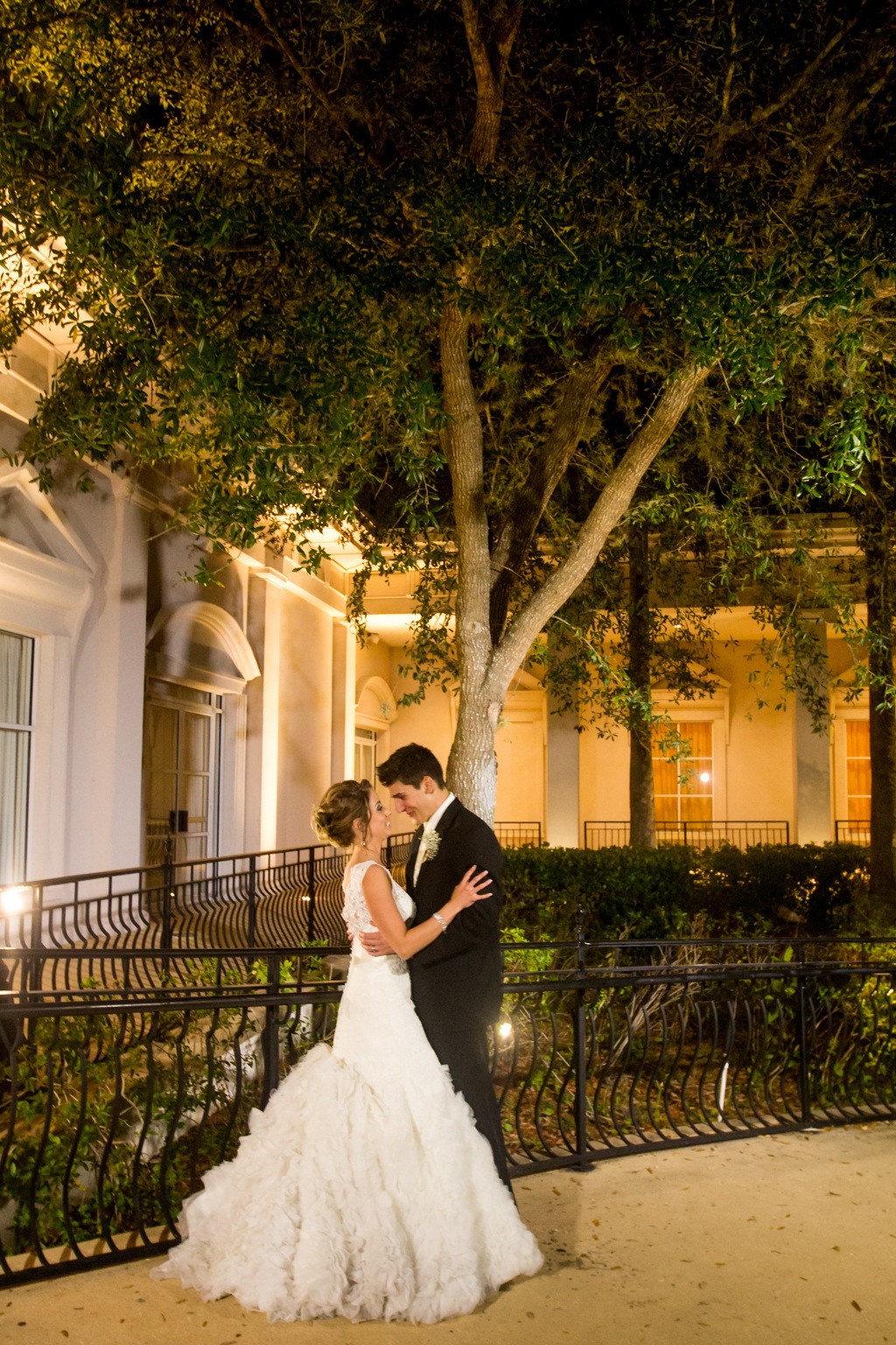 A La Carte Pavilion Wedding in Tampa, FL Navy, Grey & Pink - Tampa Wedding Photographer Photography Blu (34)