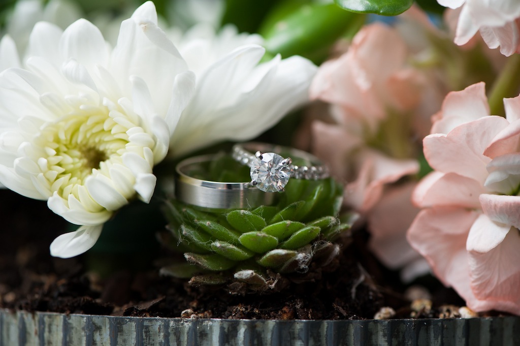 Davis Island Garden Club Wedding - Coral and Mint Green Natural Wedding - Tampa Wedding Photographer Sarah & Ben (39)