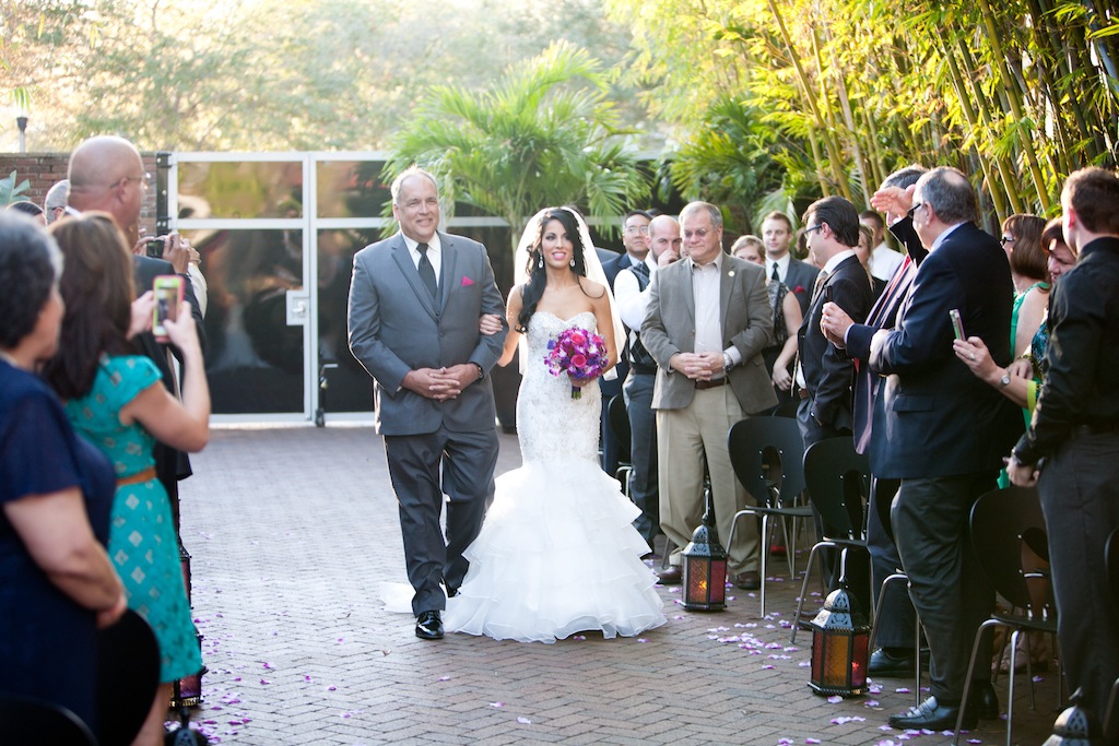 Downtown St. Pete Wedding - South Beach Inspired Wedding at NOVA 535 - St. Petersburg, Fl Wedding Photographer Kenzie Shores Photography (20)