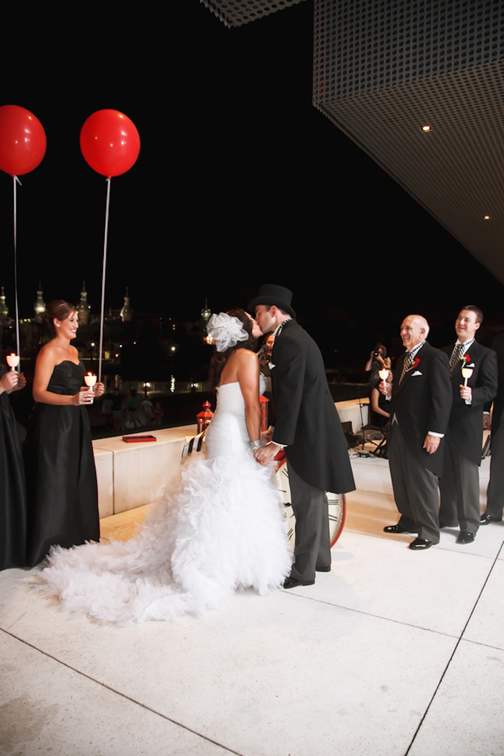 Tampa Museum of Art Wedding Modern Carnival Wedding - Tampa Wedding Photographer Carrie Wildes Photography (33)