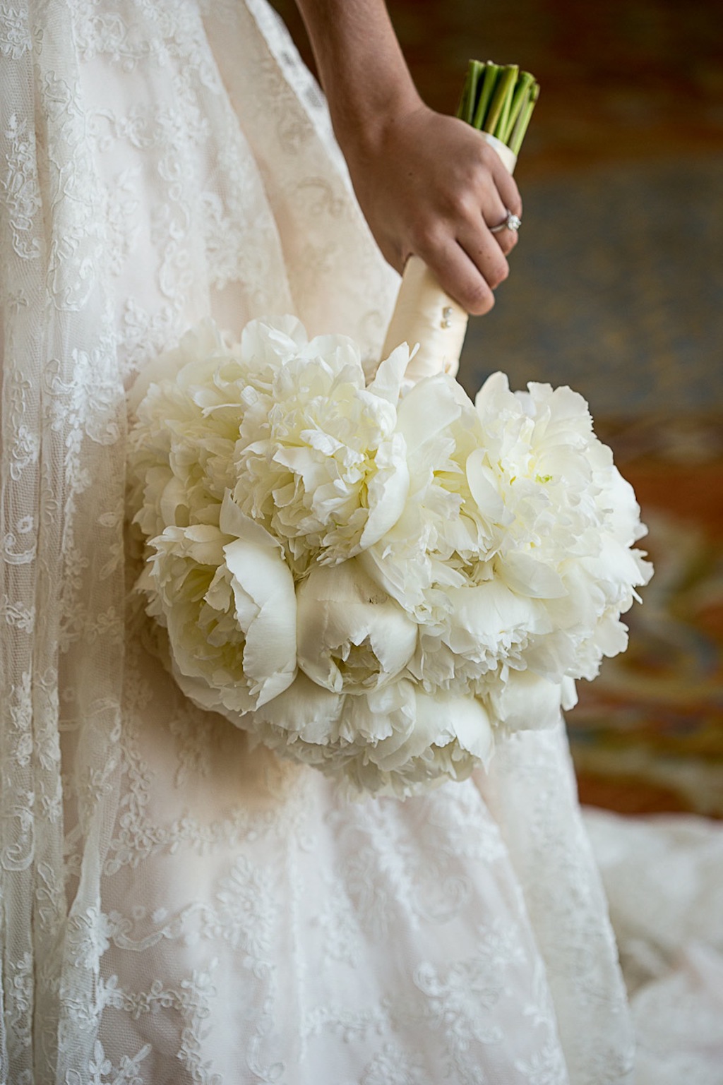 Tampa Yacht and Country Club Wedding - Elegant Gold, Champagne, Ivory and Blush Waterfront Tampa Wedding - Tampa Wedding Photographer Jeff Mason Photography (14)