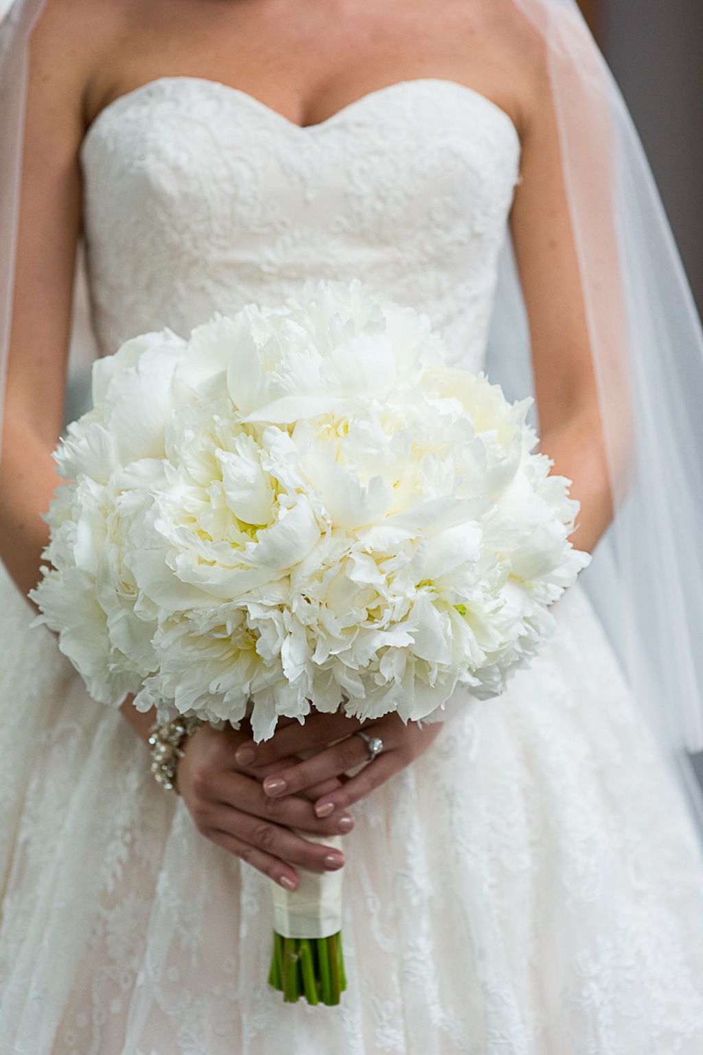 Tampa Yacht and Country Club Wedding - Elegant Gold, Champagne, Ivory and Blush Waterfront Tampa Wedding - Tampa Wedding Photographer Jeff Mason Photography (20)