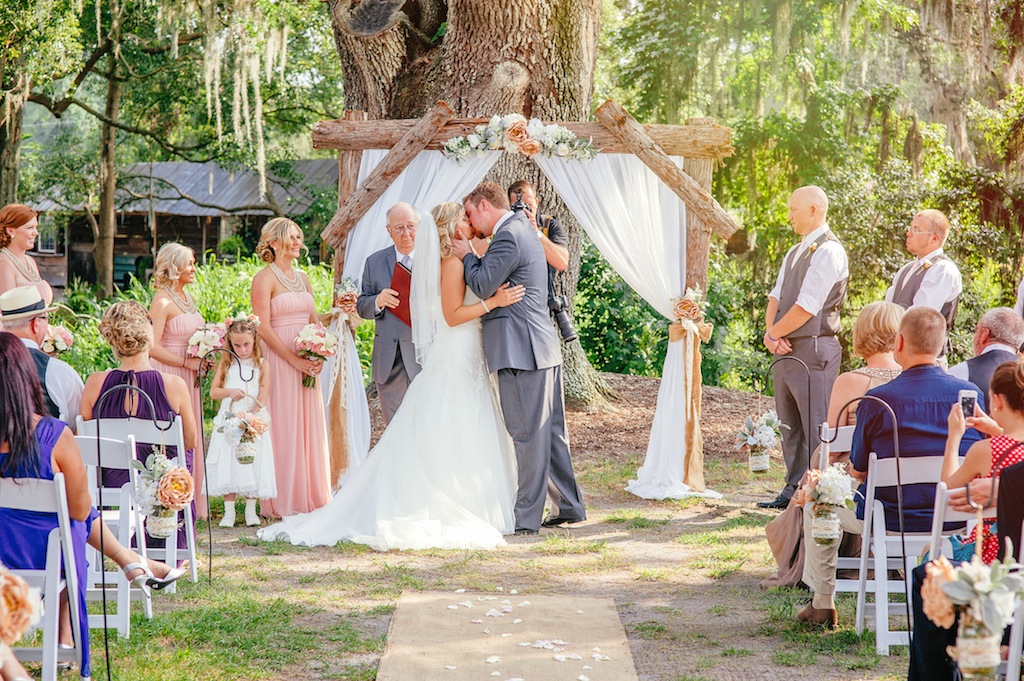 Cross Creek Ranch Wedding near Tampa Bay, Fl - Rustic Rose, Burlap and Lace by Lakeland Wedding Photographer Sunglow Photography (14)