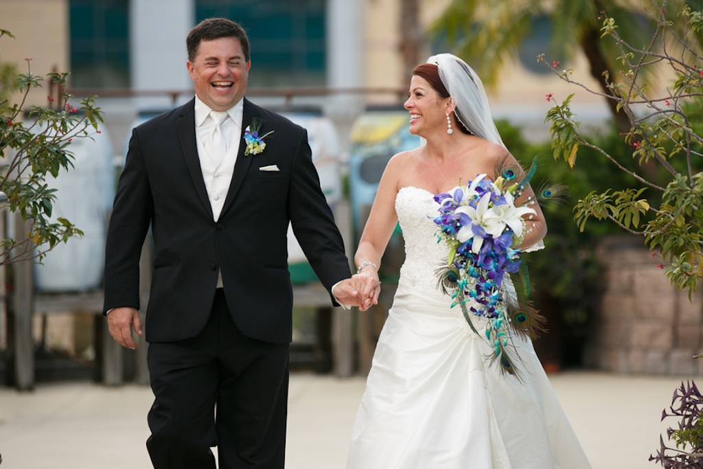 Gasparilla Inspired Peacock Wedding at the Florida Aquarium by Carrie Wildes Photography (22)