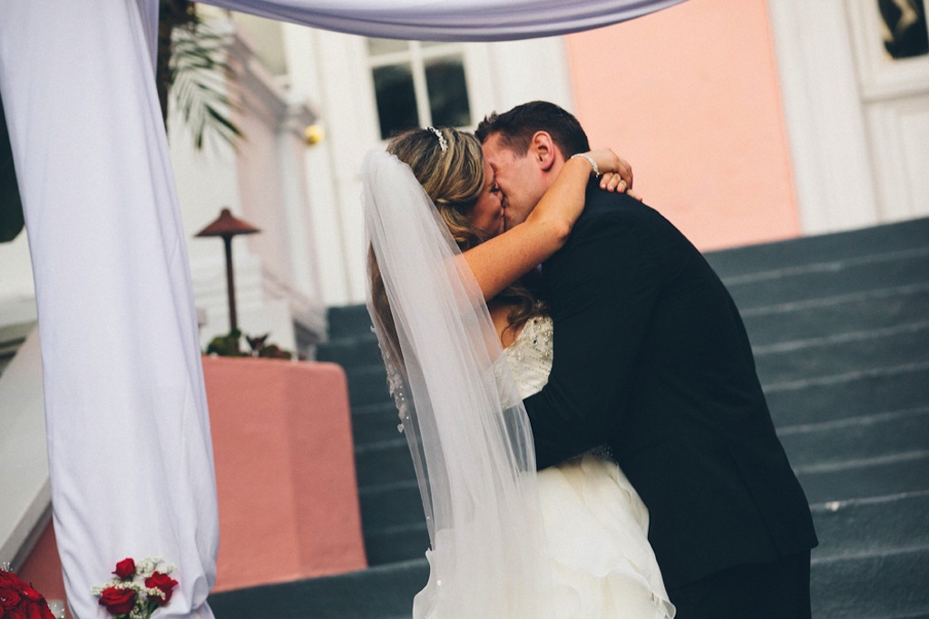 Don CeSar Wedding - Formal, black, white and gold St. Pete Beach Wedding by Parker Young Photography (29)