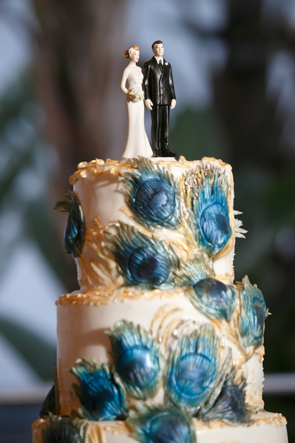 Gasparilla Inspired Peacock Wedding Florida Aquarium Wedding Marry