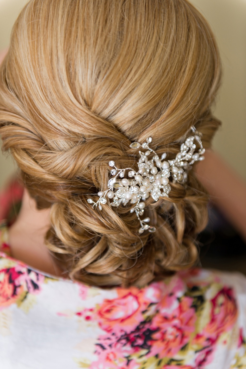 Grey & Ivory DIY Wedding - NOVA 535 Wedding - Downtown St. Pete Wedding - St. Petersburg Wedding Photographer Aaron Bornfleth Studios (9)