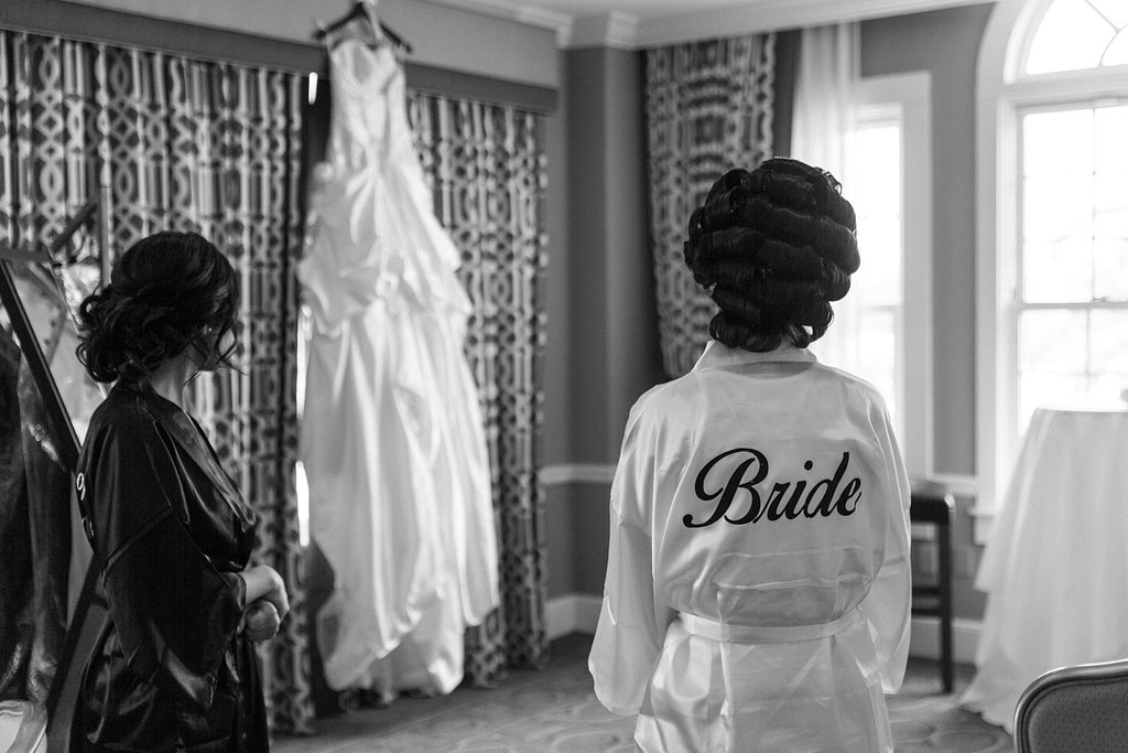 Pink, Disney Inspired Wedding - Don CeSar Wedding in St. Pete Beach, Fl - St. Petersburg Wedding Photographer Aaron Lockwood Photography (9)