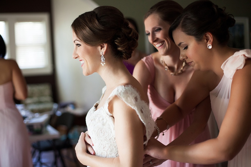 Cream, White, & Gold "Old Florida" Wedding in South Tampa - Tampa Yacht Club Wedding - Tampa Wedding Photographer Blue Lane Studios (15)