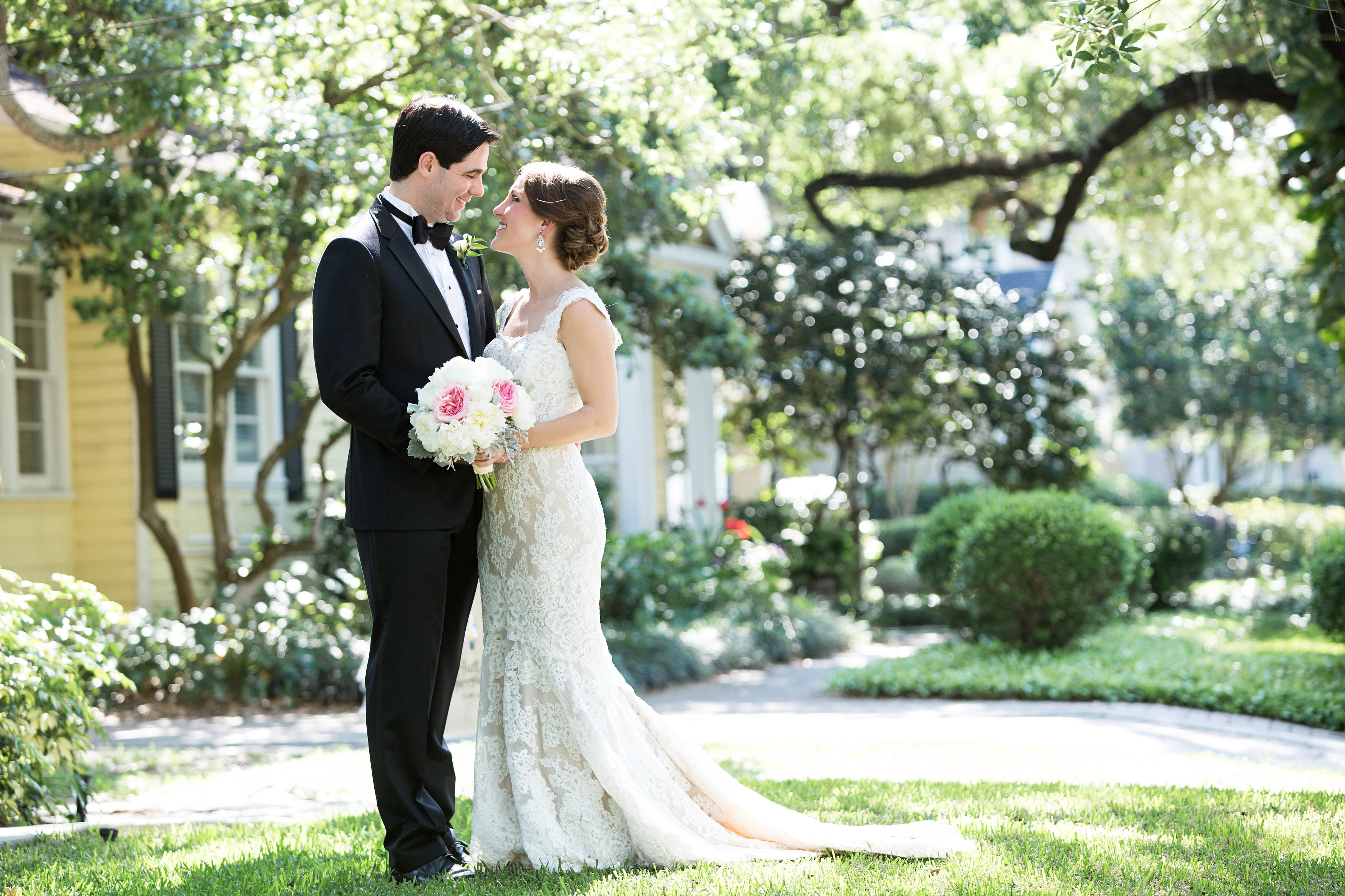 Cream, White, & Gold "Old Florida" Wedding in South Tampa - Tampa Yacht Club Wedding - Tampa Wedding Photographer Blue Lane Studios (26)