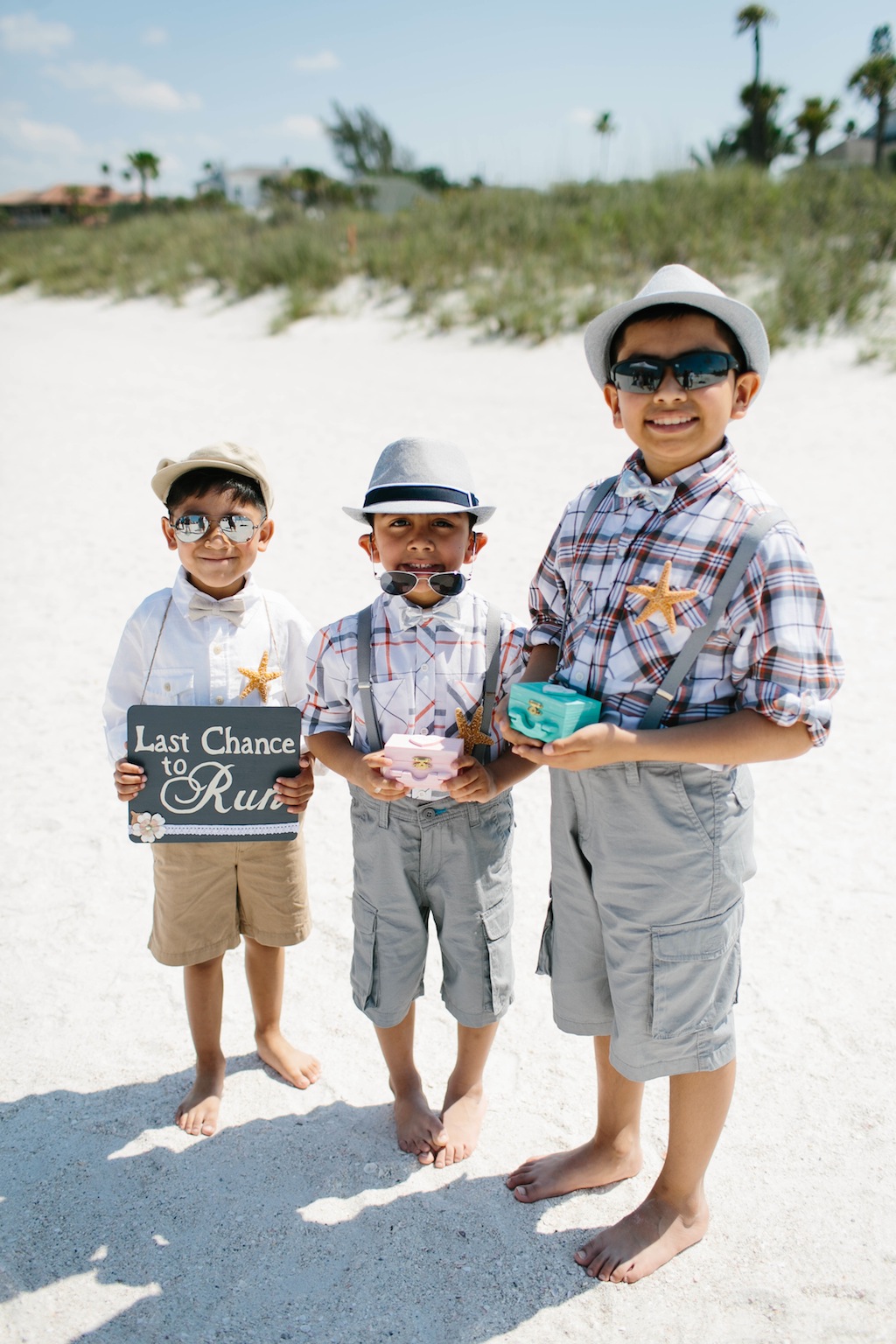 Pink & Lavender Tropical Destination Wedding - Pass-a-Grille Beach Wedding - Sophan Theam Photography & Tide the Knot Beach Weddings (21)