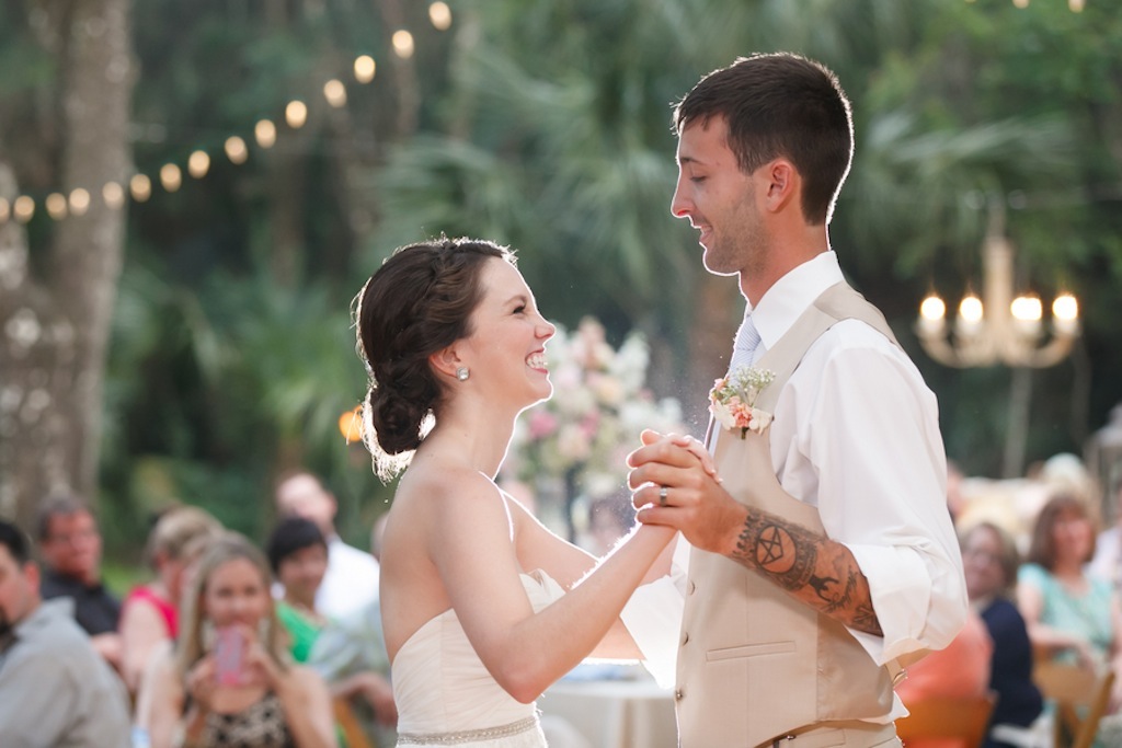 Rustic Sarasota Bride and Groom First Dance