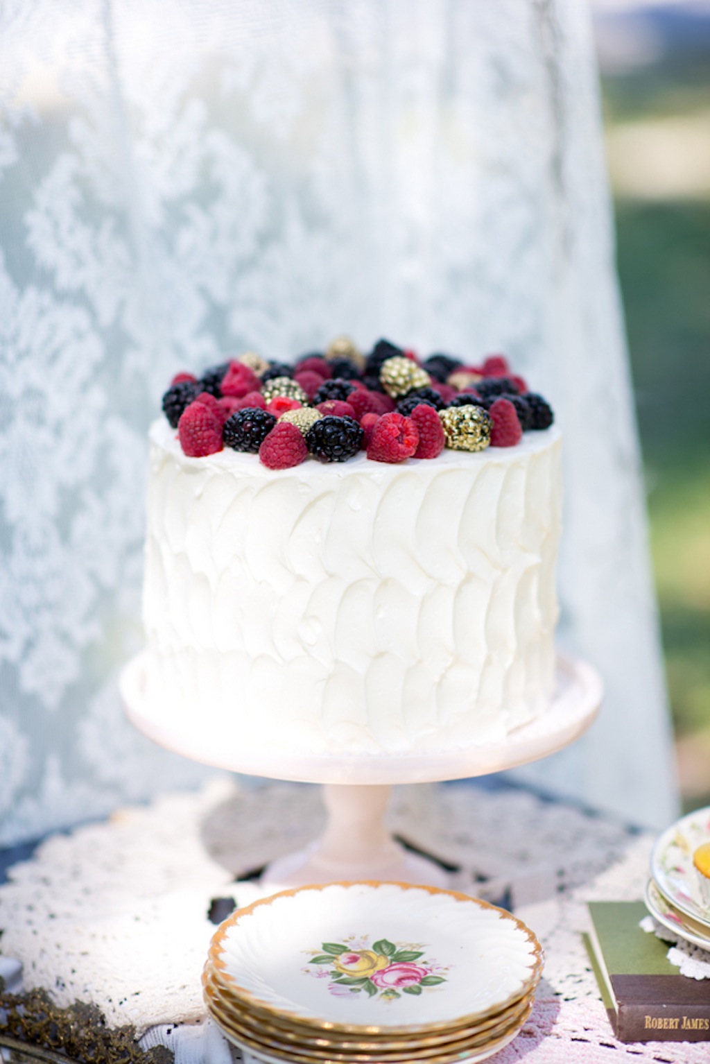 White Berry Wedding Cake | Vintage, Garden Wedding Styled Shoot by Kera Photography