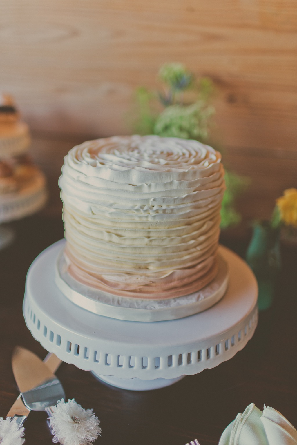 Swirl Rustic Wedding Cake