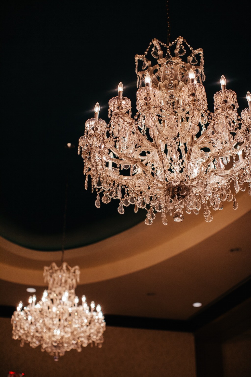 Palmetto Club Wedding Reception Chandeliers