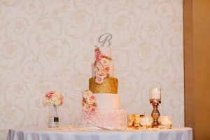 5-tier Wedding Cake with Gold Glitter and Pink and Peach Roses