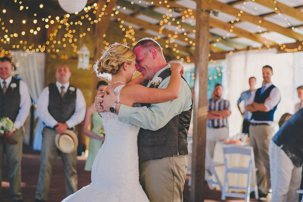 First Dance | Rustic Cross Creek Ranch Wedding