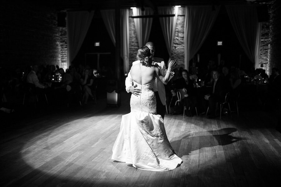 NOVA 535 Bride and Groom Wedding First Dance