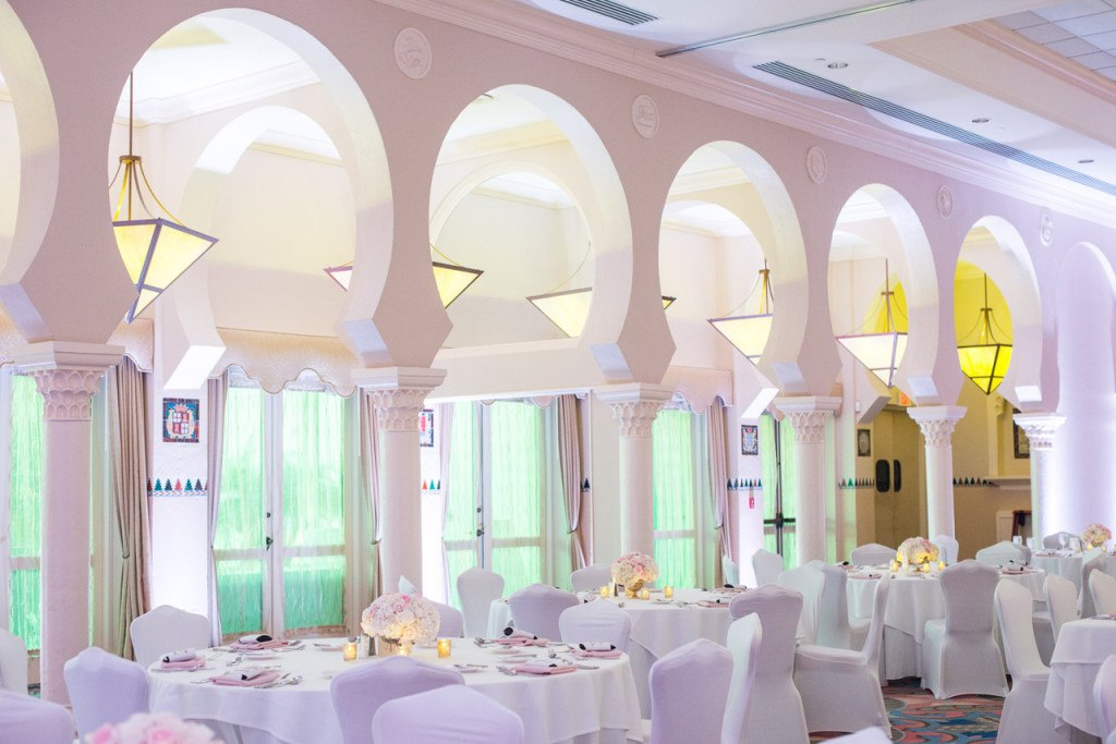 Renaissance Vinoy White Wedding Reception | St. Petersburg, FL