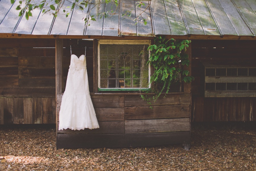 Sweetheart Wedding Dress | Rustic, Cross Creek Ranch Wedding in Tampa Bay