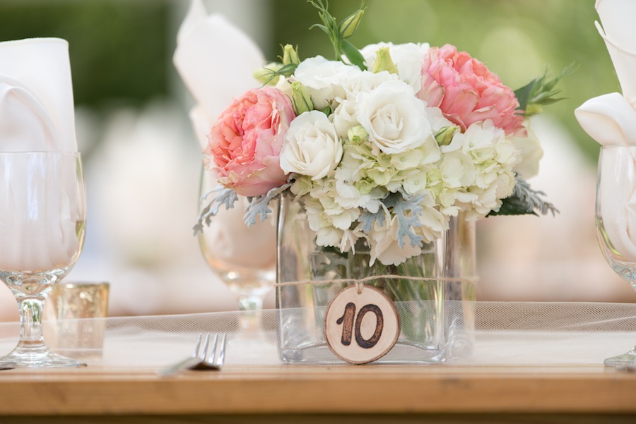 Pink, Peach and White Rustic Wedding Centerpieces | Wedding Reception Decor