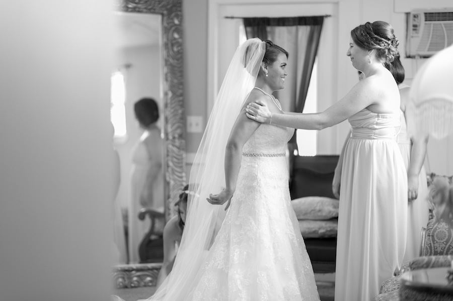 Bride Getting Ready on Wedding Day | Marc Edwards Photographs