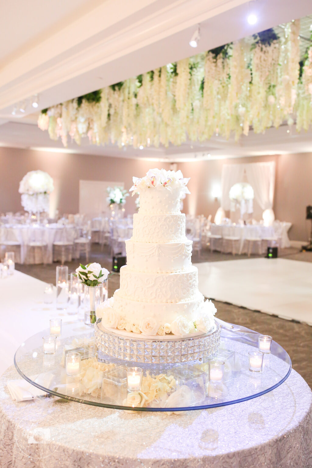 5-Tier White Wedding Cake | Tampa Palms Golf and Country Club | Lifelong Photography Studio