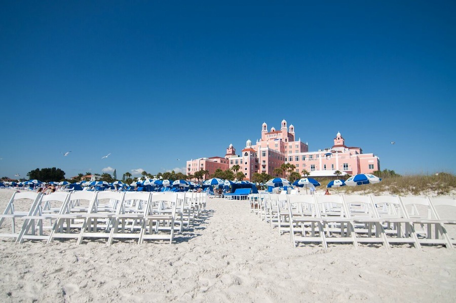 St. Pete Don CeSar Pink Palace | Caroline & Evan Photography