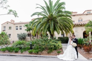 Bride and Groom Wedding Portait | Sarasota Wedding Photgrapher Ailyn La Torre Photography | Powel Crosley Estate