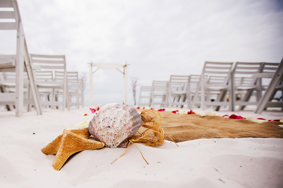 Beachfront, Waterfront Wedding Ceremony with Seashells and Starfish and Burlap Aisle Runner |Clearwater Wedding Venue Hilton Clearwater Beach
