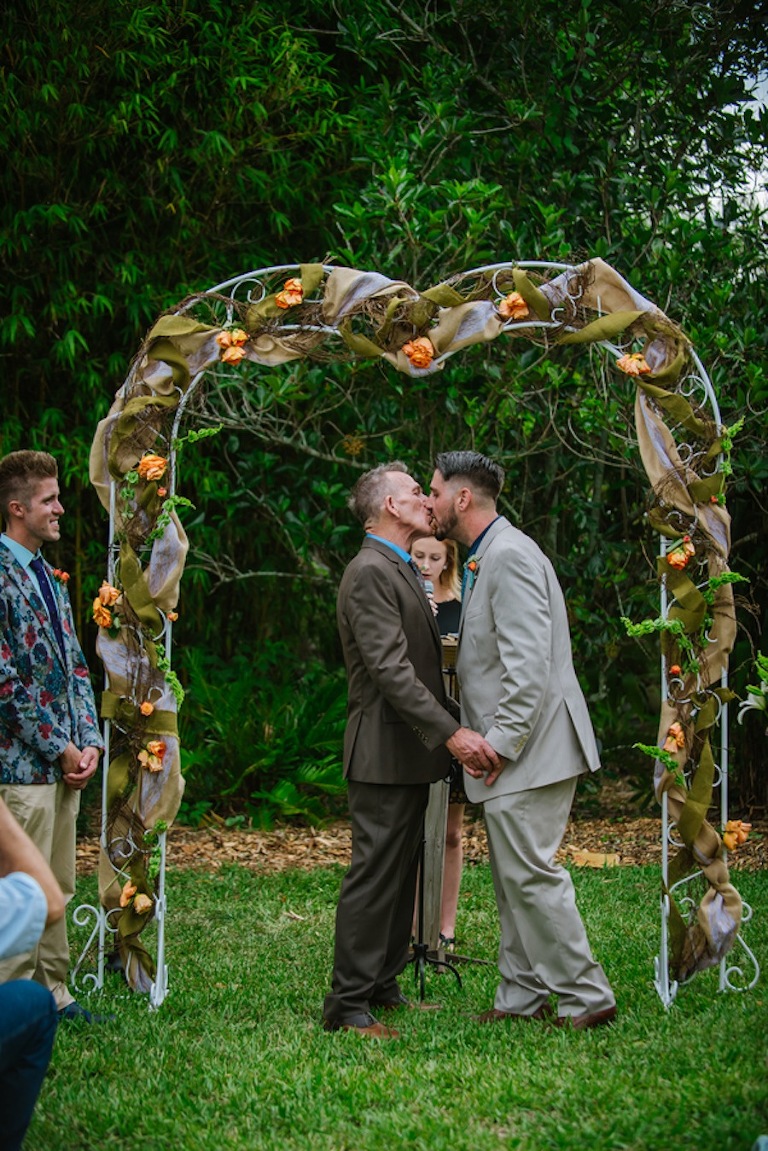 Diy Same Sex Tampa Wedding Usf Botanical Gardens