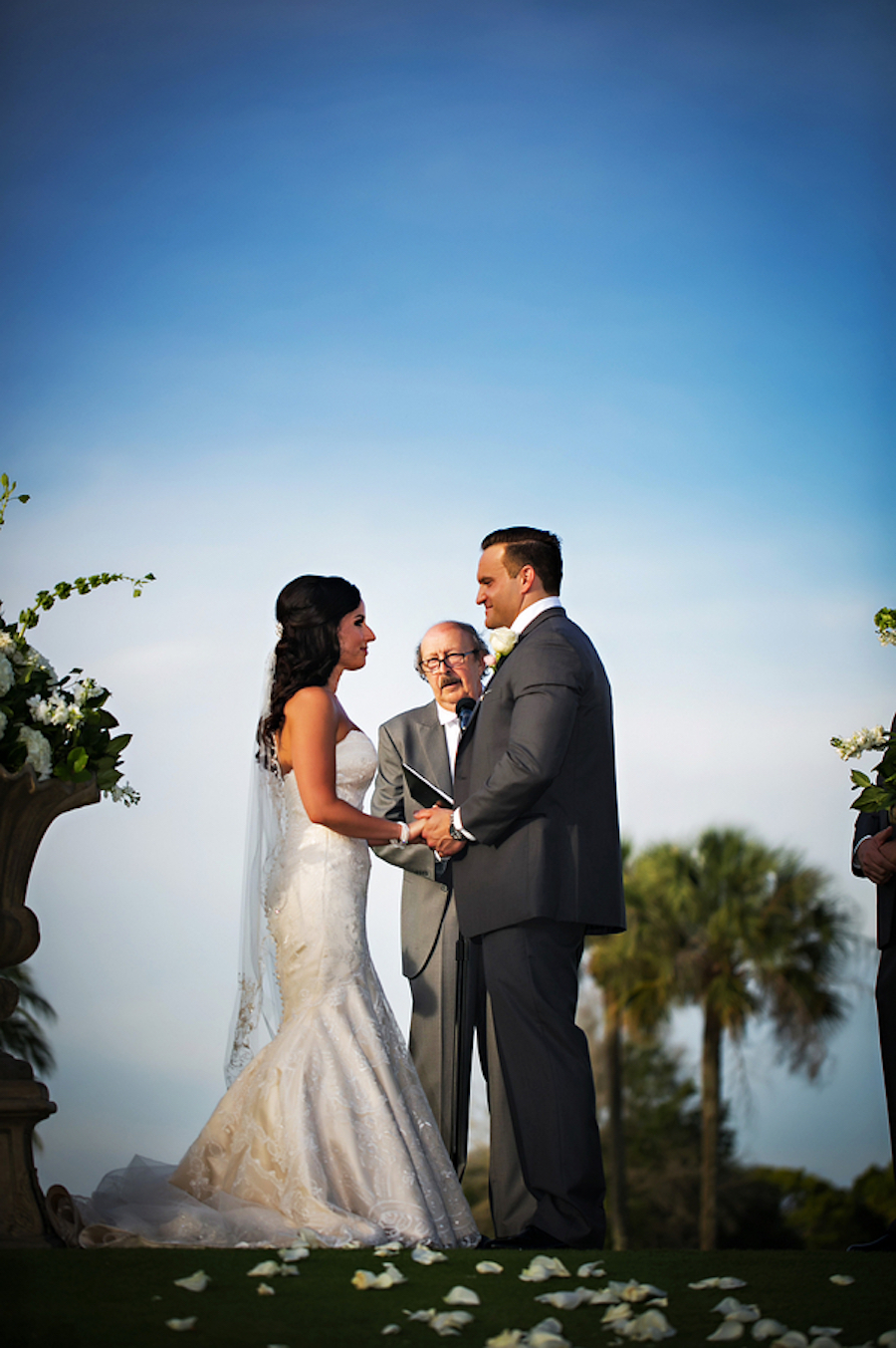 Outdoor Golf Course Wedding Ceremony | Clearwater Wedding Venue Countryside Country Club