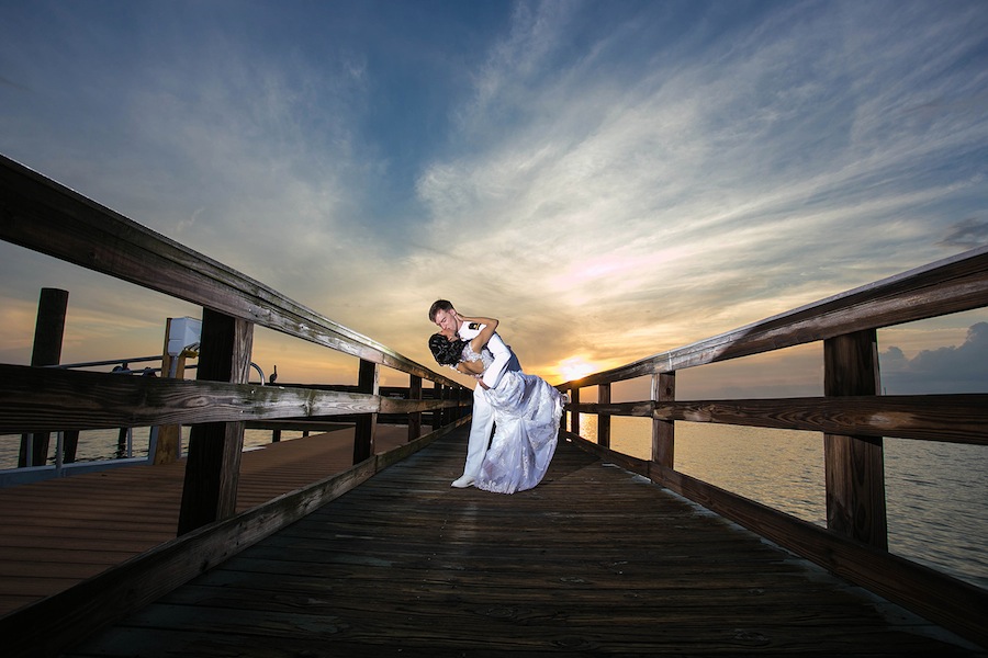 Florida Tampa Bay Sunset Bride and Groom Wedding Portrait | Tampa Wedding Photographer Lisa Otto Photography