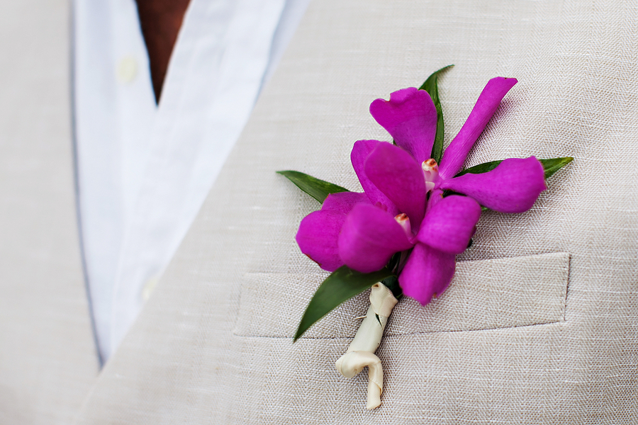 Groom's Purple Flower Bach Wedding Boutonniere