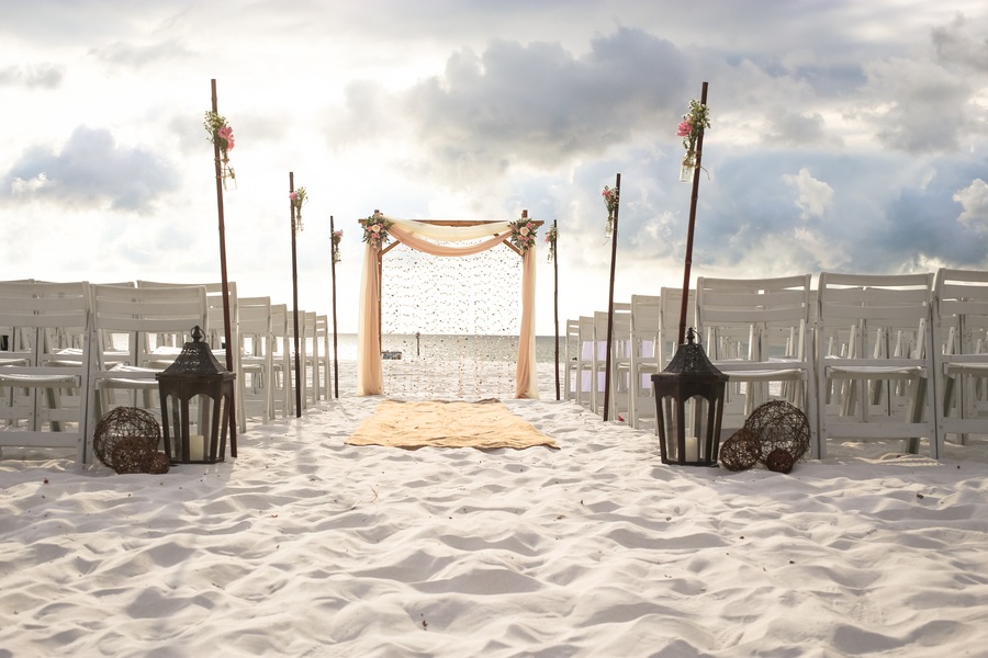 Clearwater Beach Wedding Ceremony Decor | Hilton Clearwater Beach