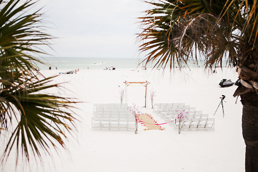 Beachfront, Waterfront Wedding Ceremony | Clearwater Wedding Venue Hilton Clearwater Beach