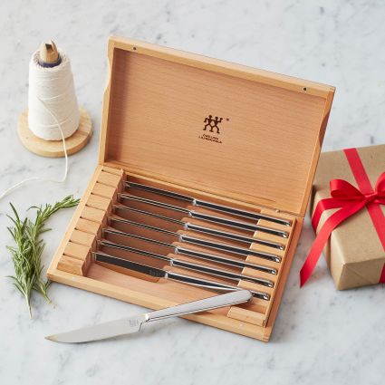 SurLaTable Steak Knife Set | Wedding Registry