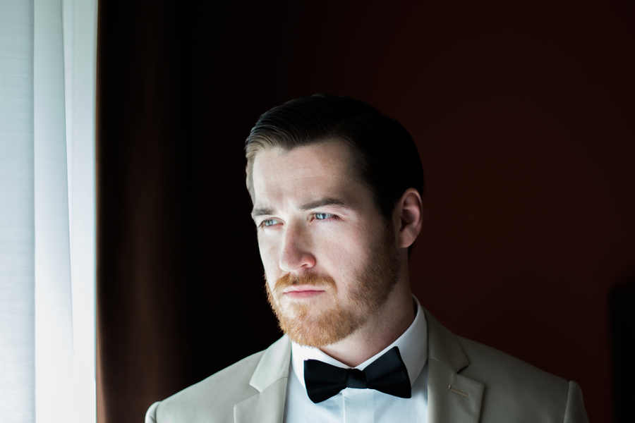 Groom in Tan Express Suit on Wedding Day | Sarasota Wedding Photographer Jillian Joseph Photography