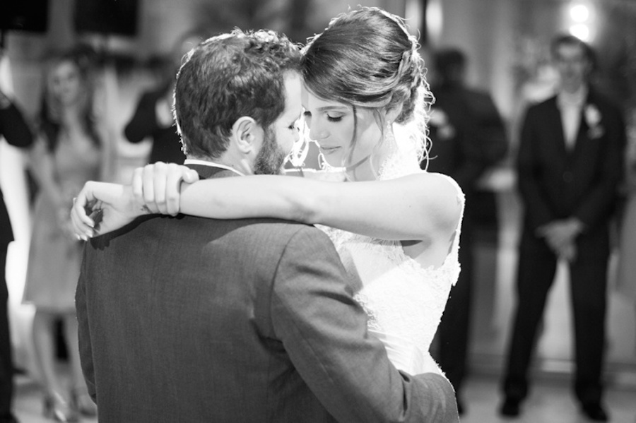 Tampa Bay Wedding Reception First Dance as Husband and Wife | St. Petersburg Wedding Photographer Caroline and Evan Photography