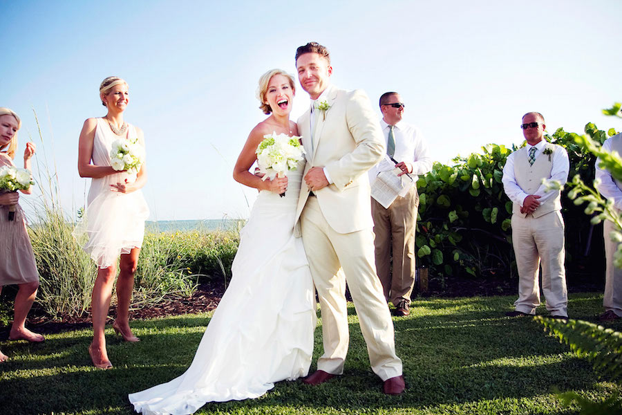 Bride and Groom Outdoor Wedding Portrait | Tampa Wedding Photographer Foto Bohemia