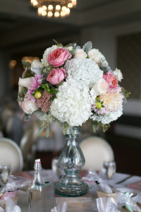 Wedding Reception Centerpieces with White Hydrangaes and Light Pink and Rose Pink Flowers and Glass Vase | Saint Petersburg Wedding Photographer Roohi Photography